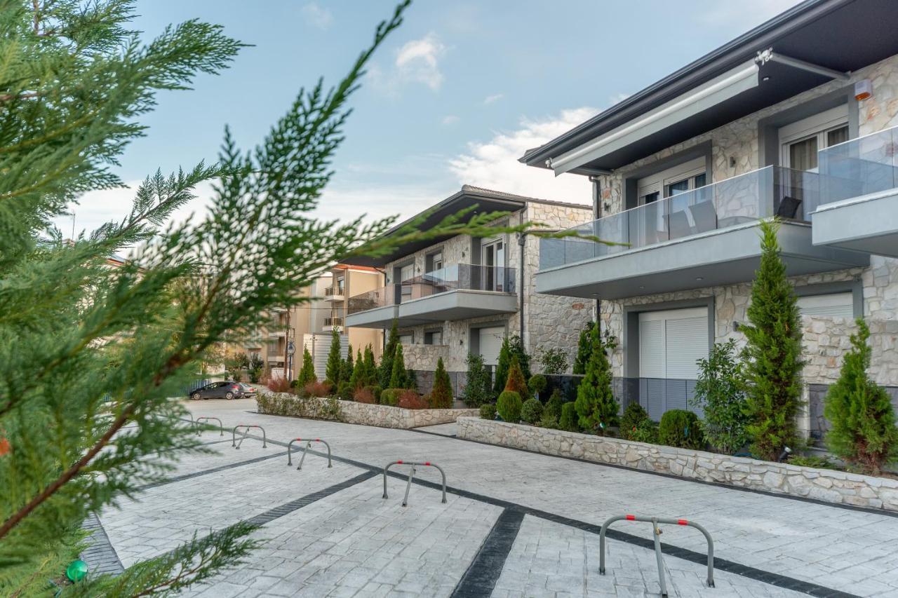Nika Apartment Hanioti Exterior photo